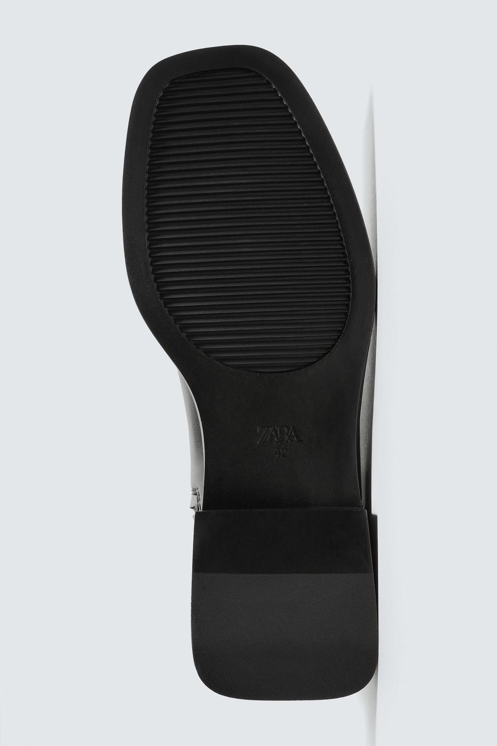 САПОГИ С ДЕКОРАТИВНОЙ СТРОЧКОЙ