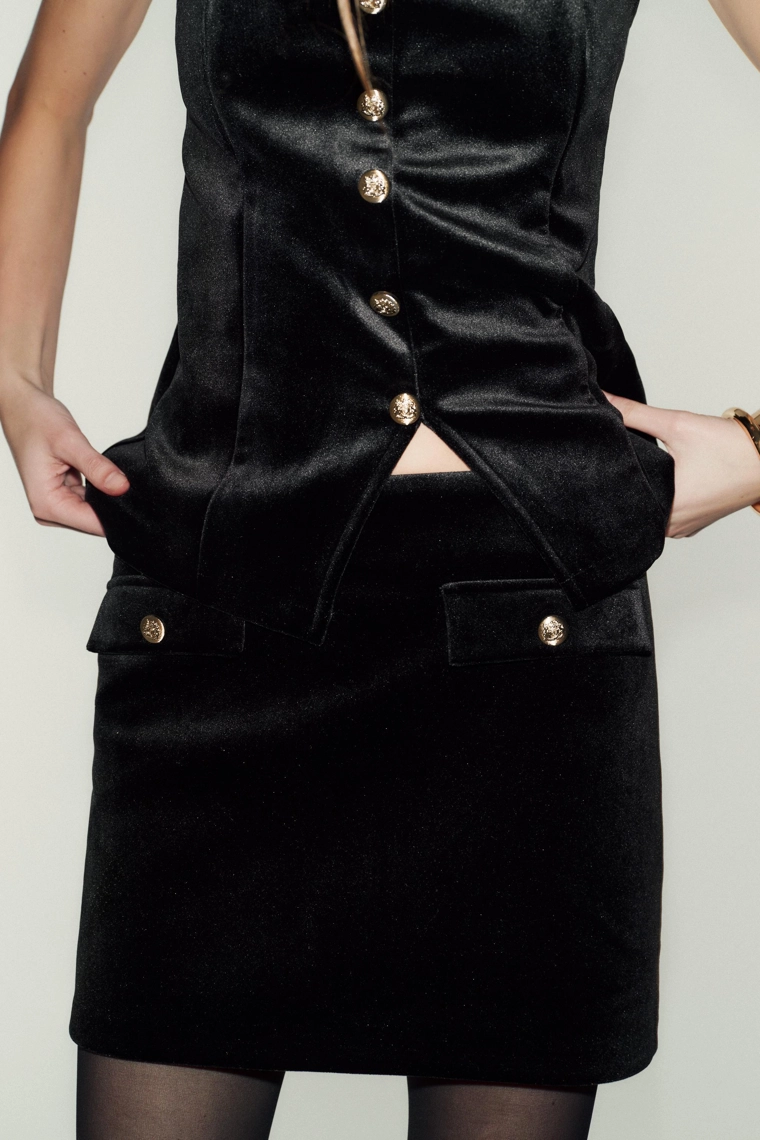 КОРОТКАЯ БАРХАТНАЯ ЮБКА