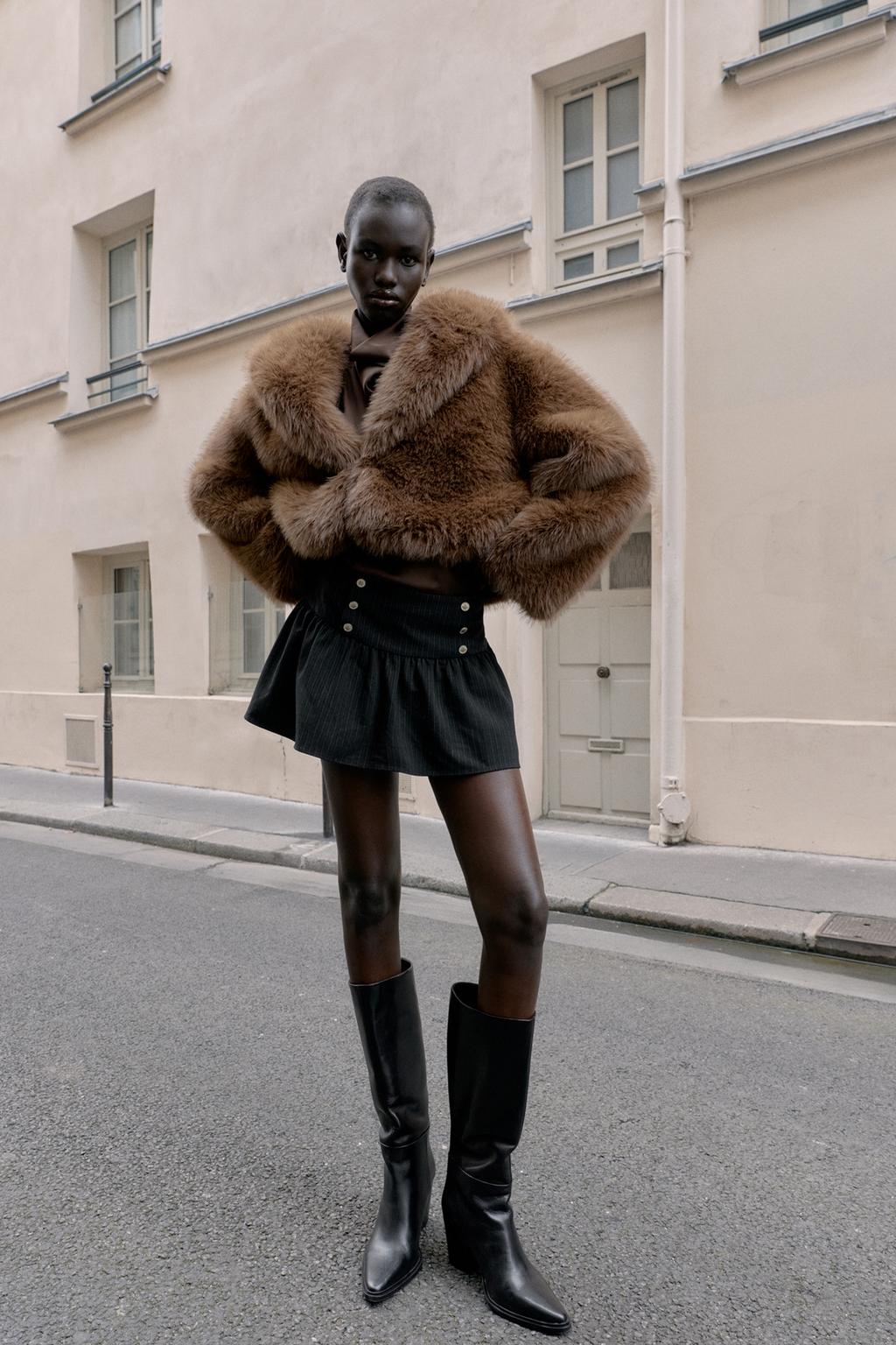 ЮБКА-ШОРТЫ С ПУГОВИЦАМИ