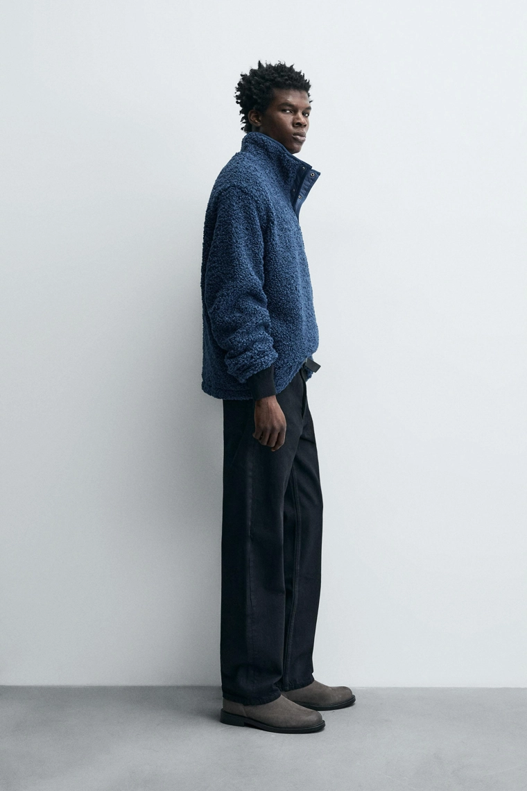 ТОЛСТОВКА ИЗ ПОЛАРФЛИСА С ЭФФЕКТОМ ИСКУССТВЕННОГО МЕХА