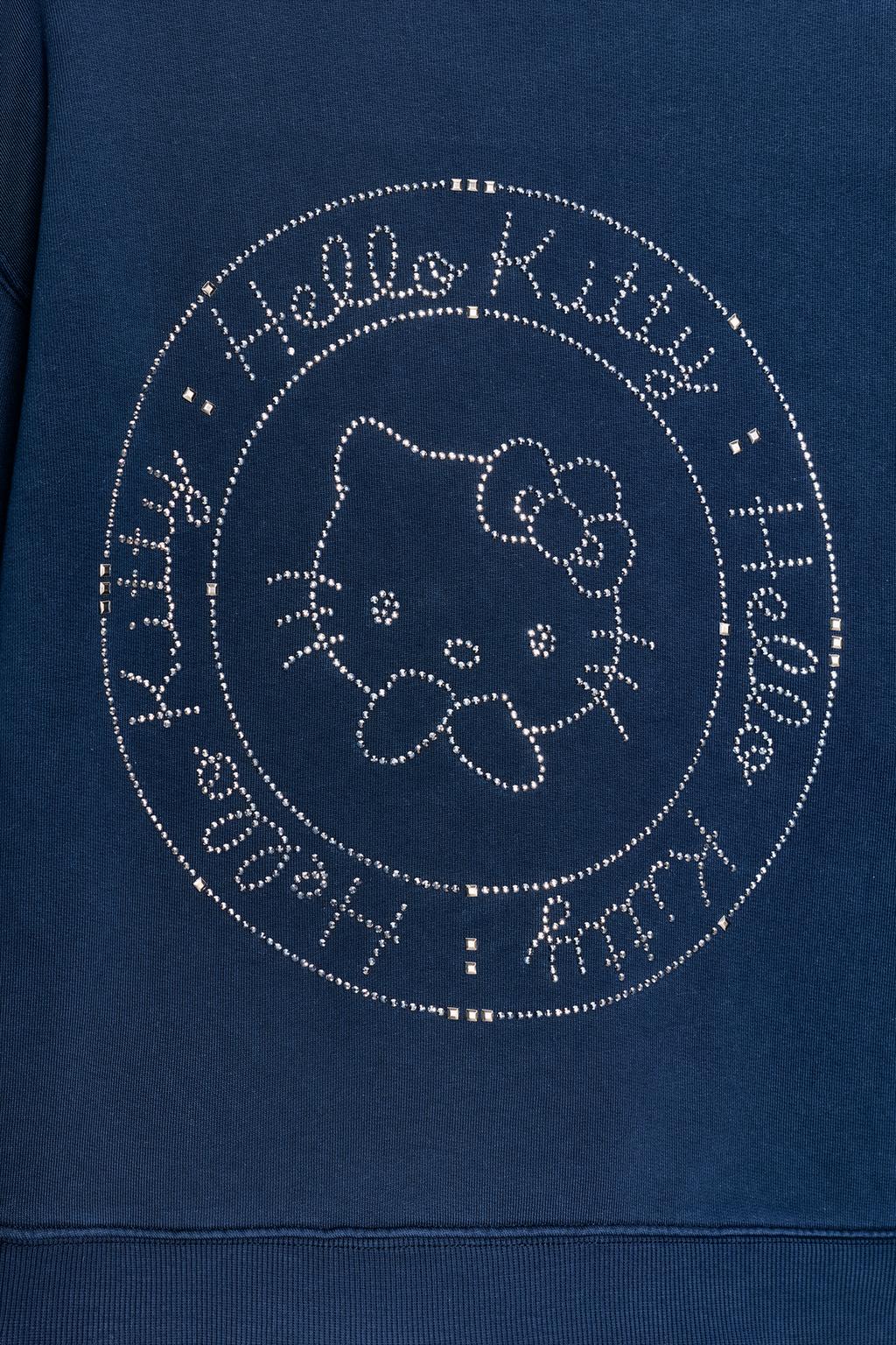 ТОЛСТОВКА HELLO KITTY © 2025 SANRIO С ЭФФЕКТОМ ПОТЕРТОСТИ