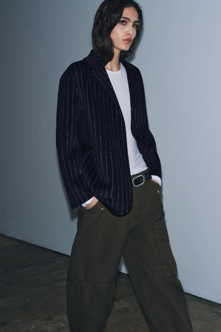 БЛЕЙЗЕР В ТОНКУЮ ПОЛОСКУ ИЗ СМЕСОВОЙ ШЕРСТИ — ZW COLLECTION