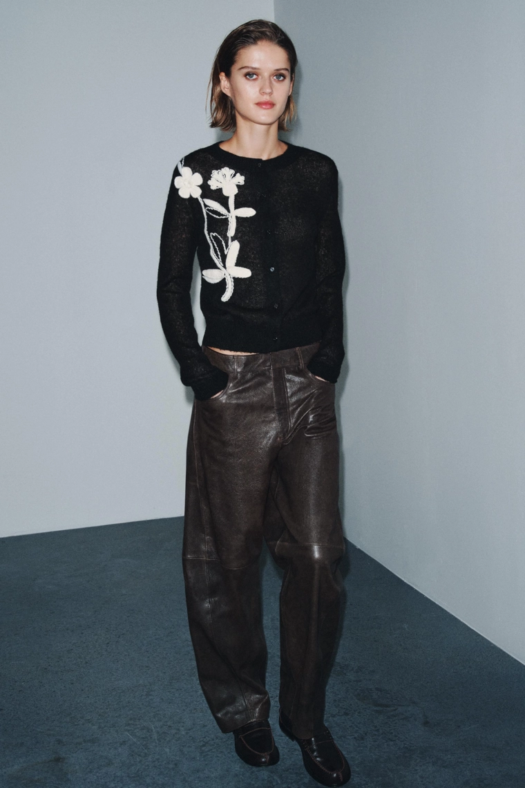 КАРДИГАН ИЗ ТРИКОТАЖА С ЦВЕТОЧНОЙ ВЫШИВКОЙ