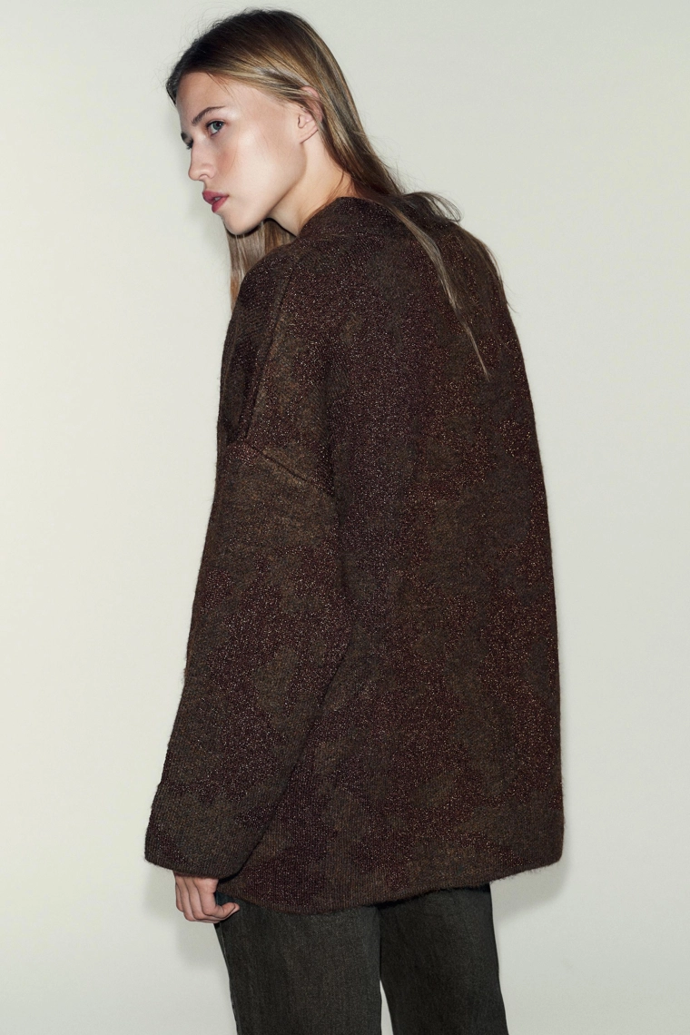 ЖАКЕТ ИЗ ТРИКОТАЖА С БЛЕСТЯЩЕЙ НИТЬЮ