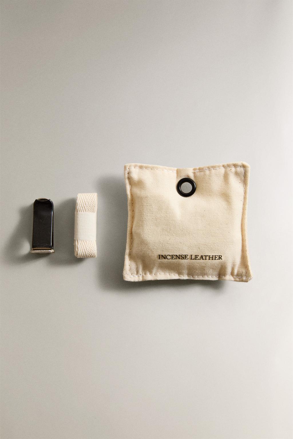 Кожаный автомобильный автоинеэратор с ладаном