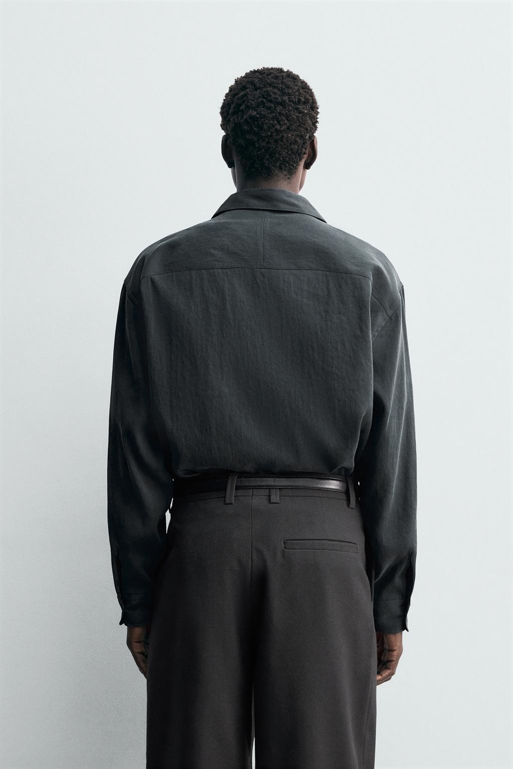 РУБАШКА СВОБОДНОГО КРОЯ ИЗ СТРУЯЩЕЙСЯ ТКАНИ