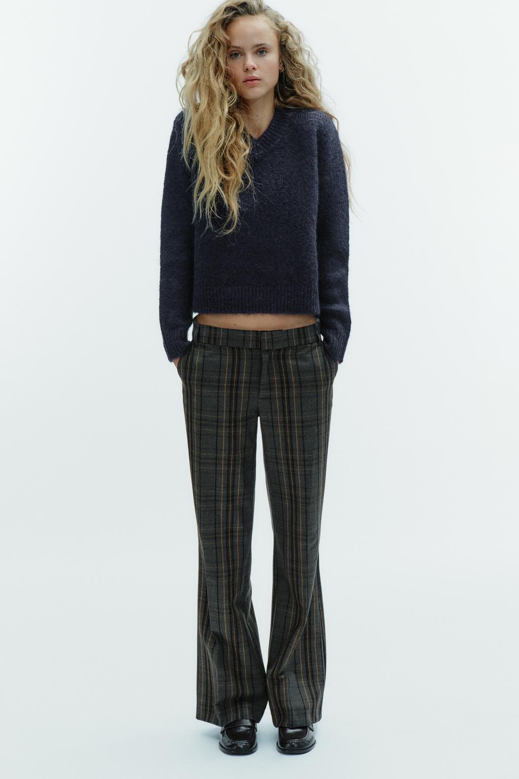 СВИТЕР ИЗ ШЕРСТИ И АЛЬПАКИ С V-ОБРАЗНЫМ ВЫРЕЗОМ