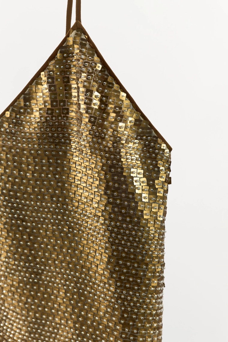 МАЙКА НА БРЕТЕЛЯХ С ПАЙЕТКАМИ И БУСИНАМИ