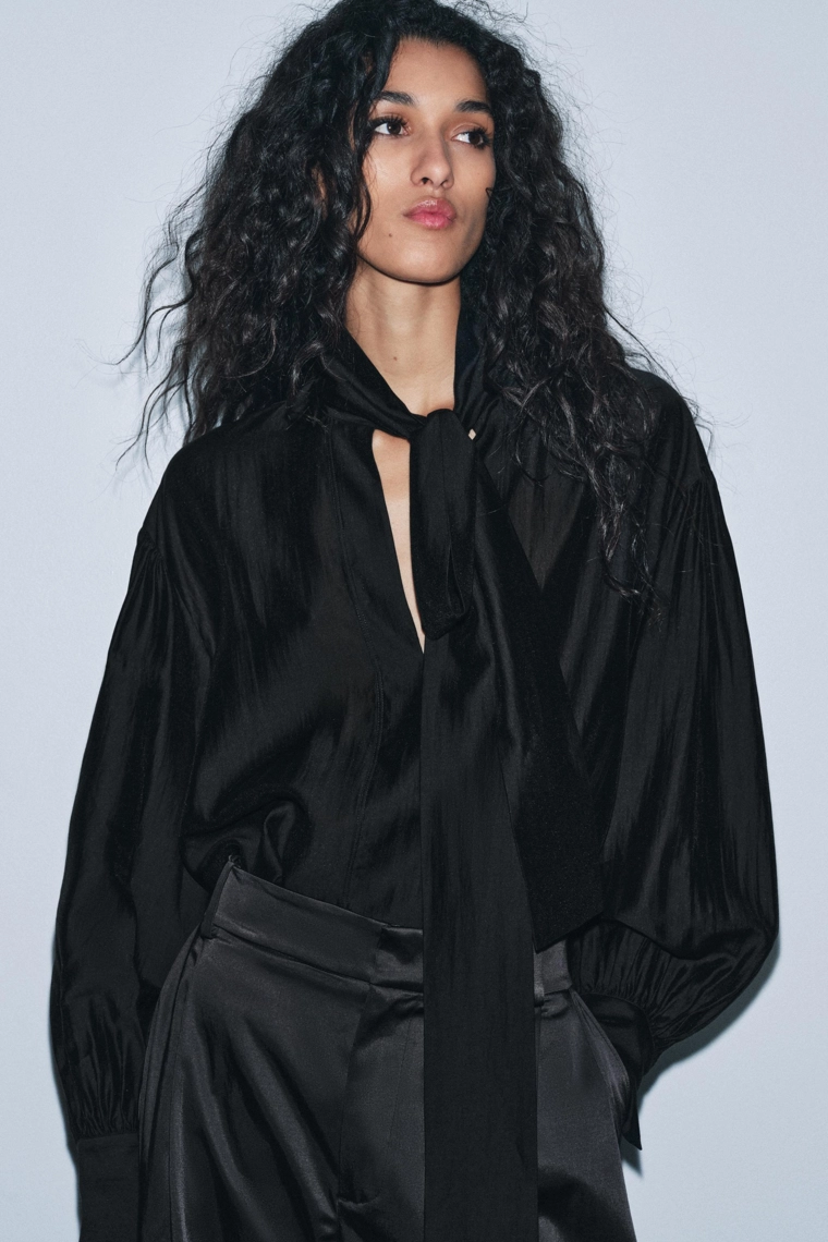 Рубашка с завязками