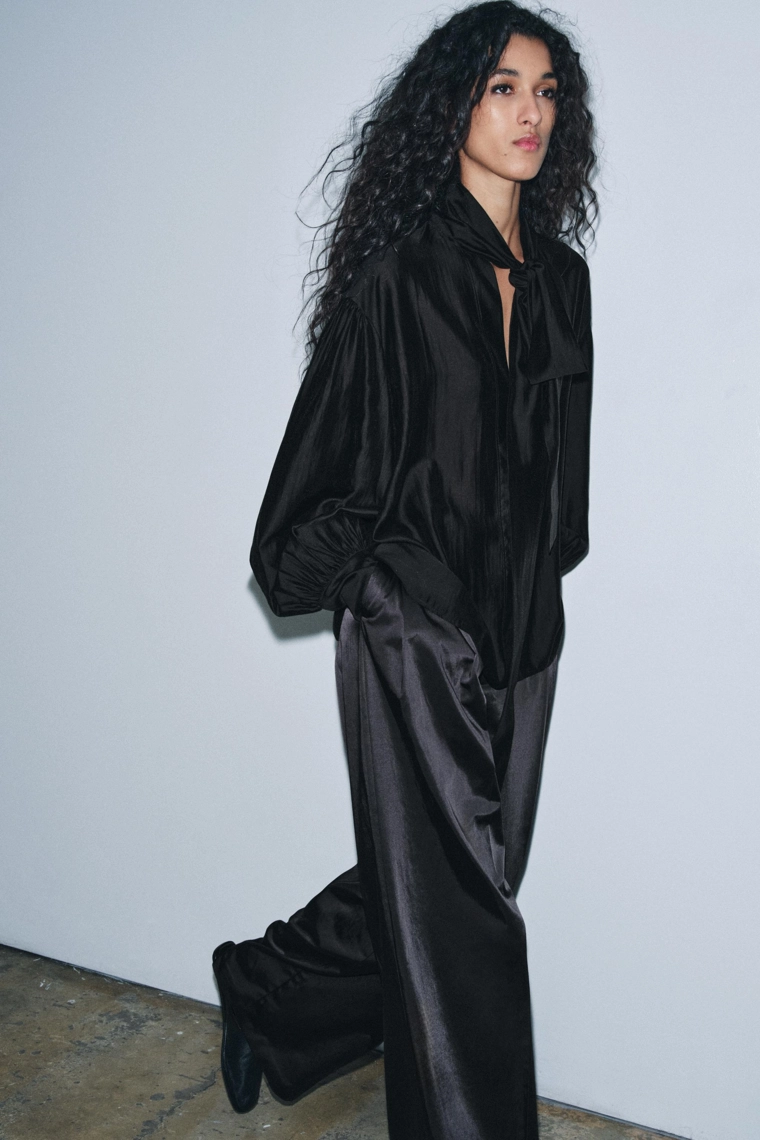 Рубашка с завязками