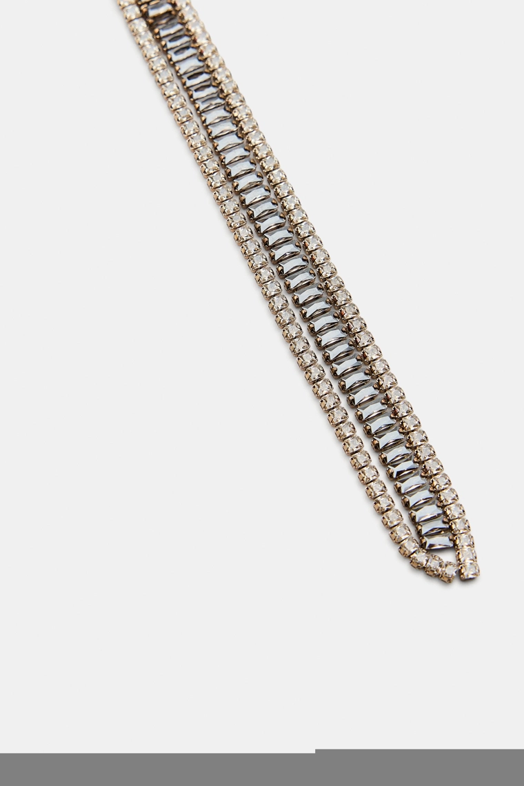 ДЛИННОЕ ОЖЕРЕЛЬЕ СО СТРАЗАМИ