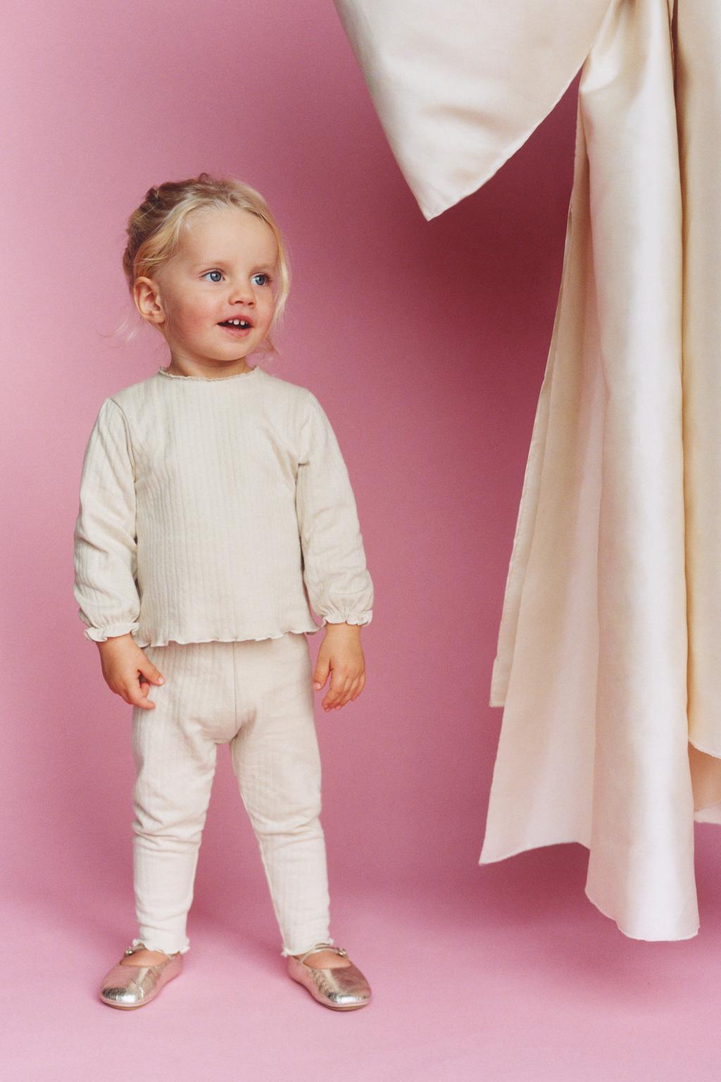 ФУТБОЛКА ИЗ АЖУРНОГО ТРИКОТАЖА