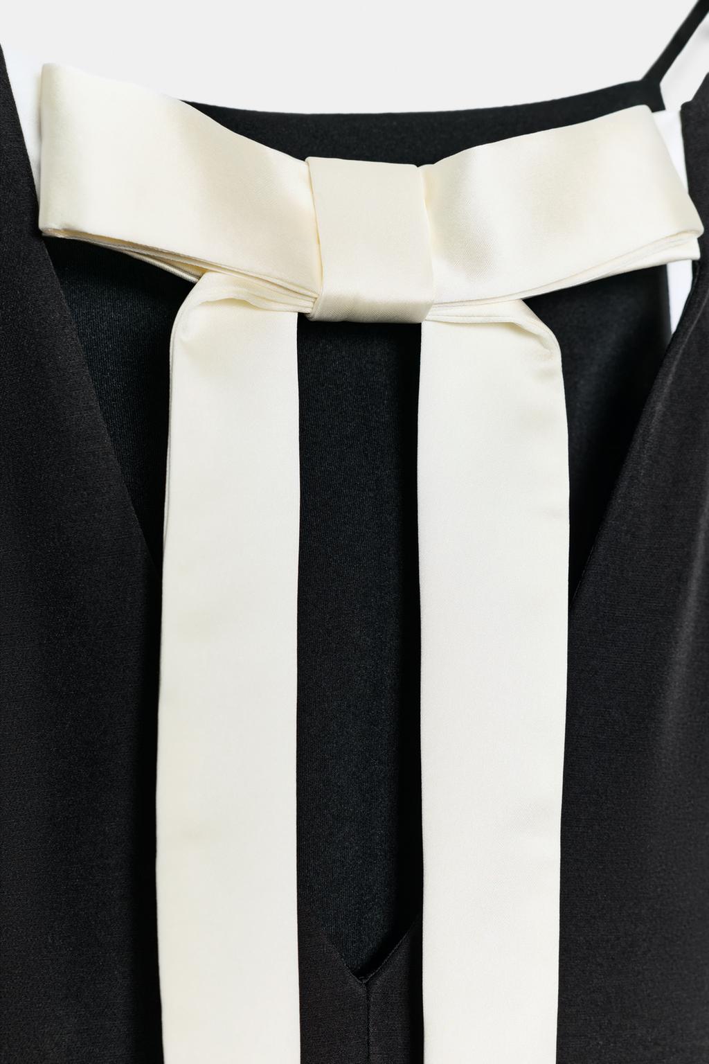 ТОП С БАНТОМ СЗАДИ