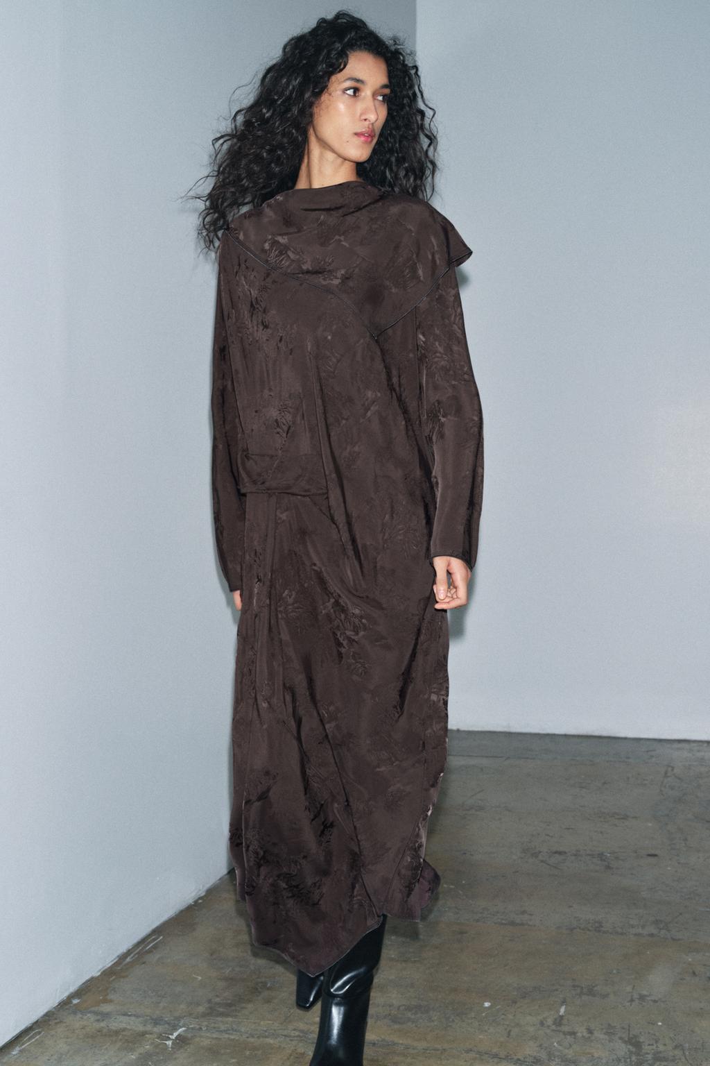 ЖАККАРДОВОЕ ПЛАТЬЕ С БАНДАНОЙ — ZW COLLECTION