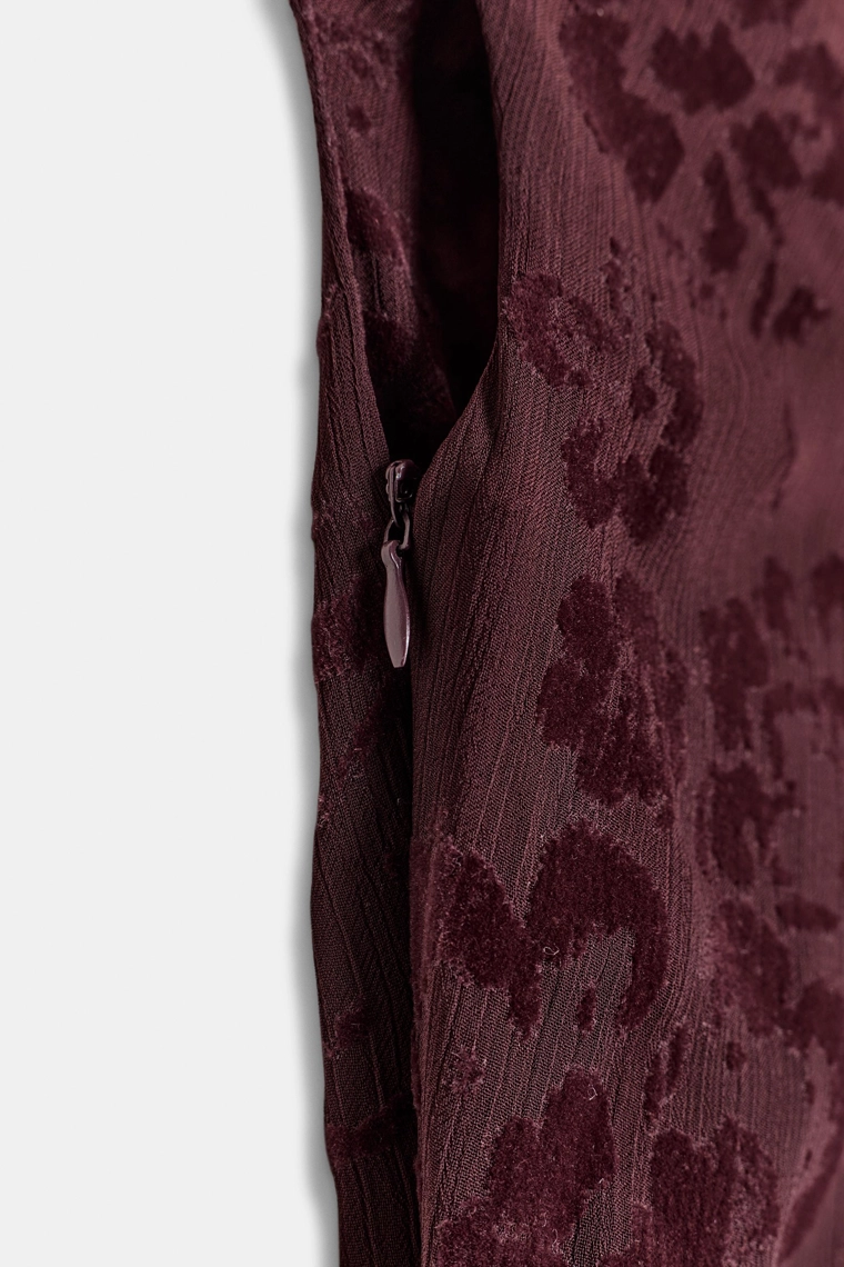 ПЛАТЬЕ МИДИ АСИММЕТРИЧНОГО КРОЯ С БАХРОМОЙ И ВЫТРАВЛЕННЫМ УЗОРОМ