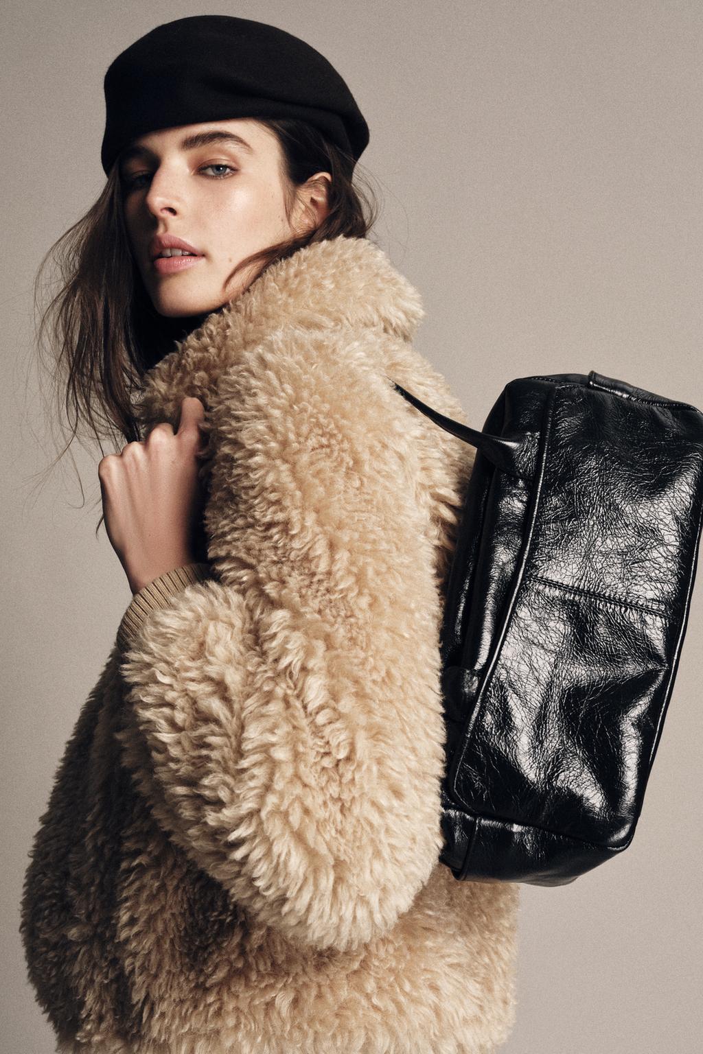 КОЖАНАЯ СУМКА-БОУЛИНГ