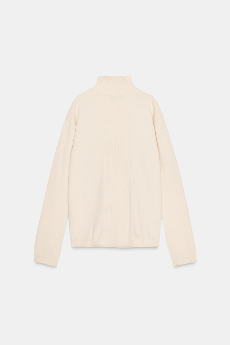 ДЖЕМПЕР ОВЕРСАЙЗ ИЗ ТРИКОТАЖА