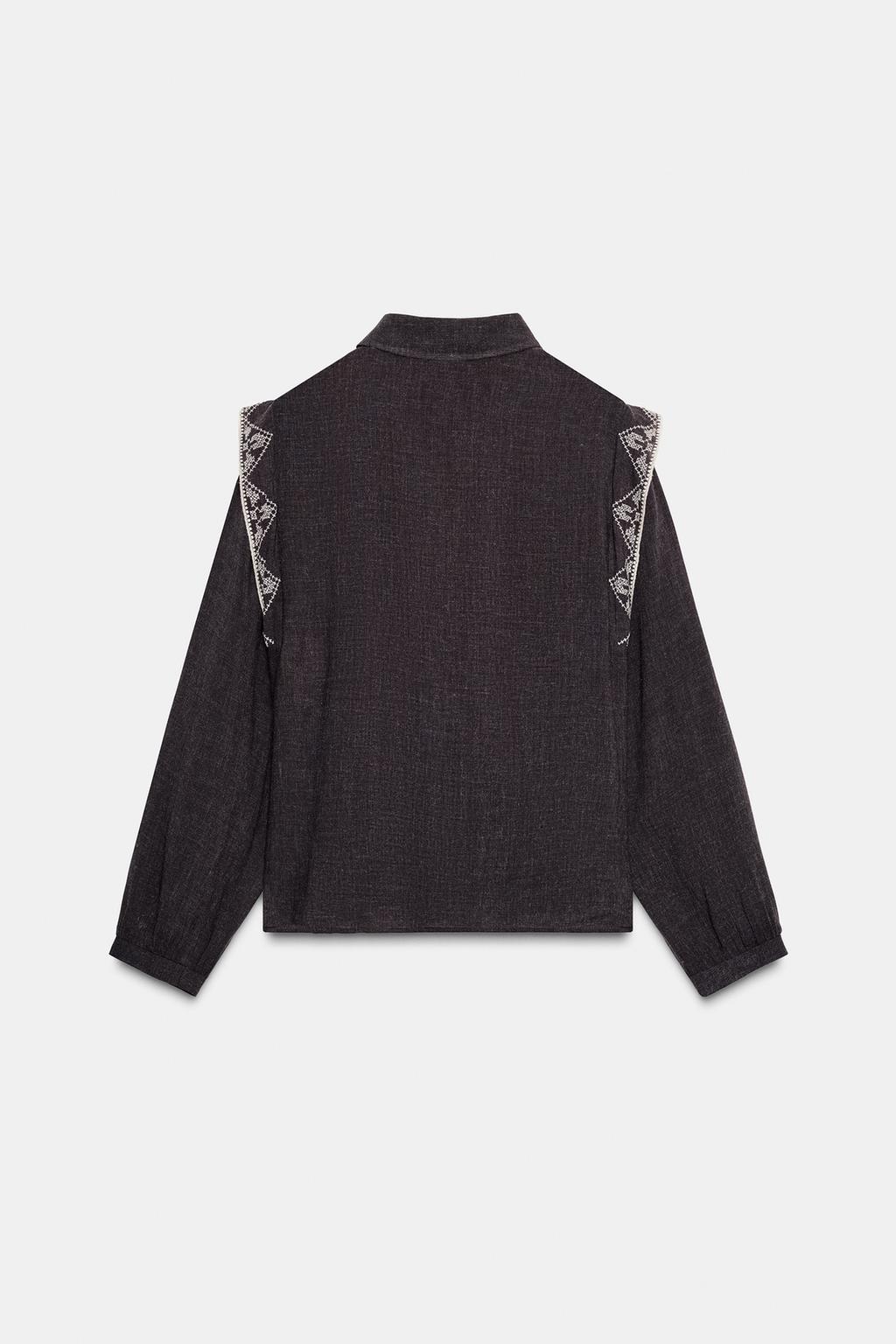 БЛУЗА С ВЫШИВКОЙ