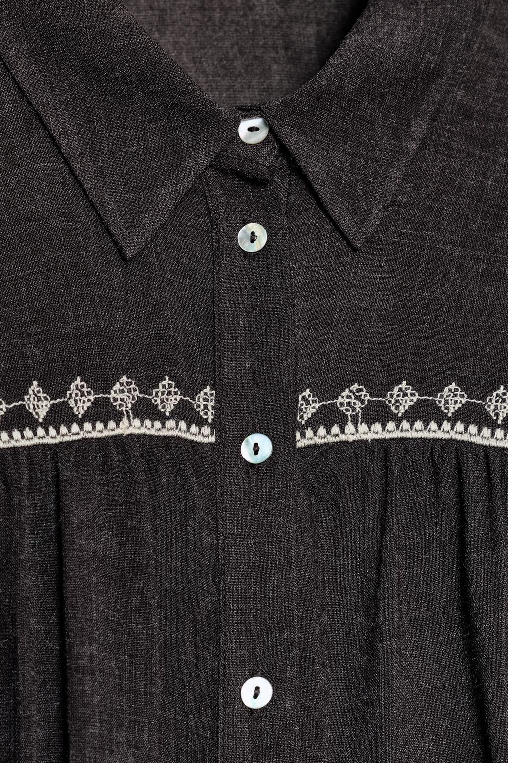 БЛУЗА С ВЫШИВКОЙ