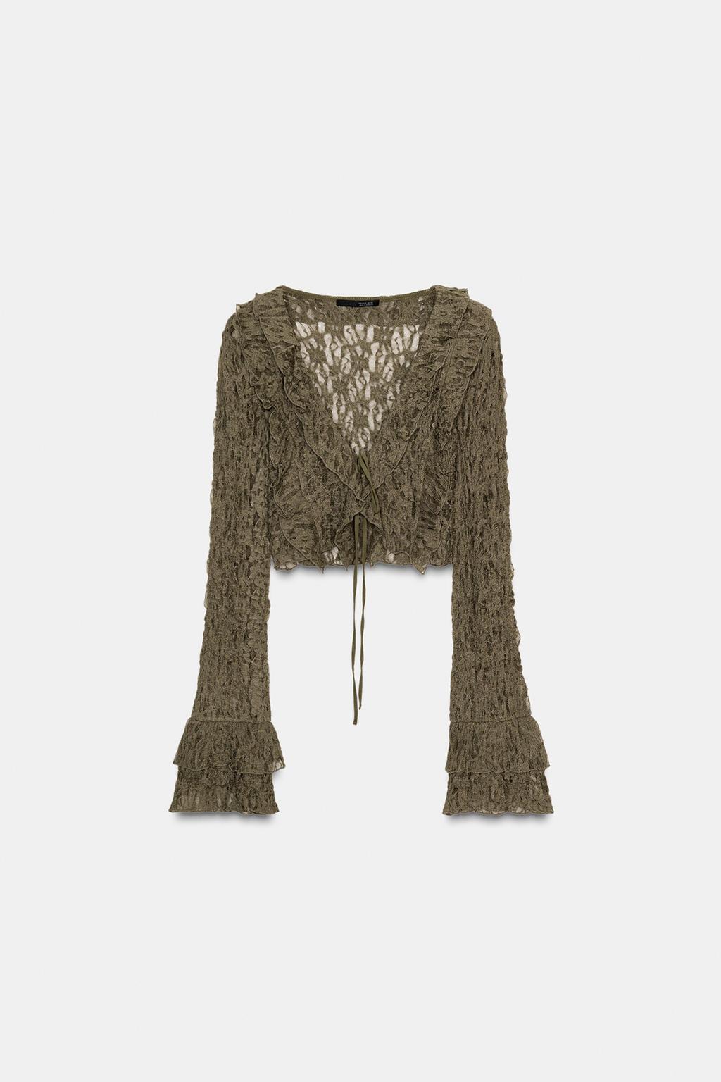 УКОРОЧЕННЫЙ КАРДИГАН С КРУЖЕВОМ И ВОЛАНАМИ