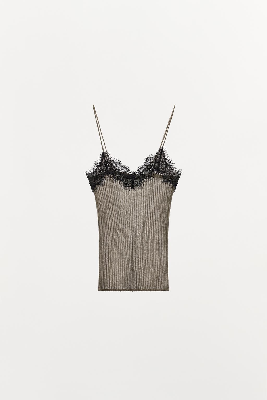 ТРИКОТАЖНЫЙ ТОП С БЛЕСТЯЩЕЙ НИТЬЮ И КРУЖЕВОМ