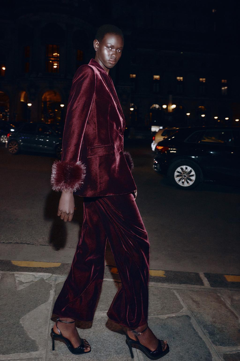 ШИРОКИЕ БРЮКИ ИЗ ВЕЛЬВЕТА