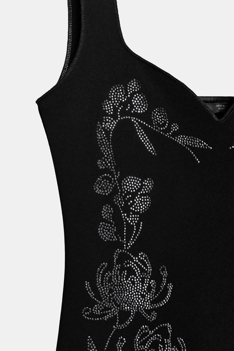 ПЛАТЬЕ МИДИ ИЗ ЭЛАСТИЧНОЙ ТКАНИ СО СТРАЗАМИ