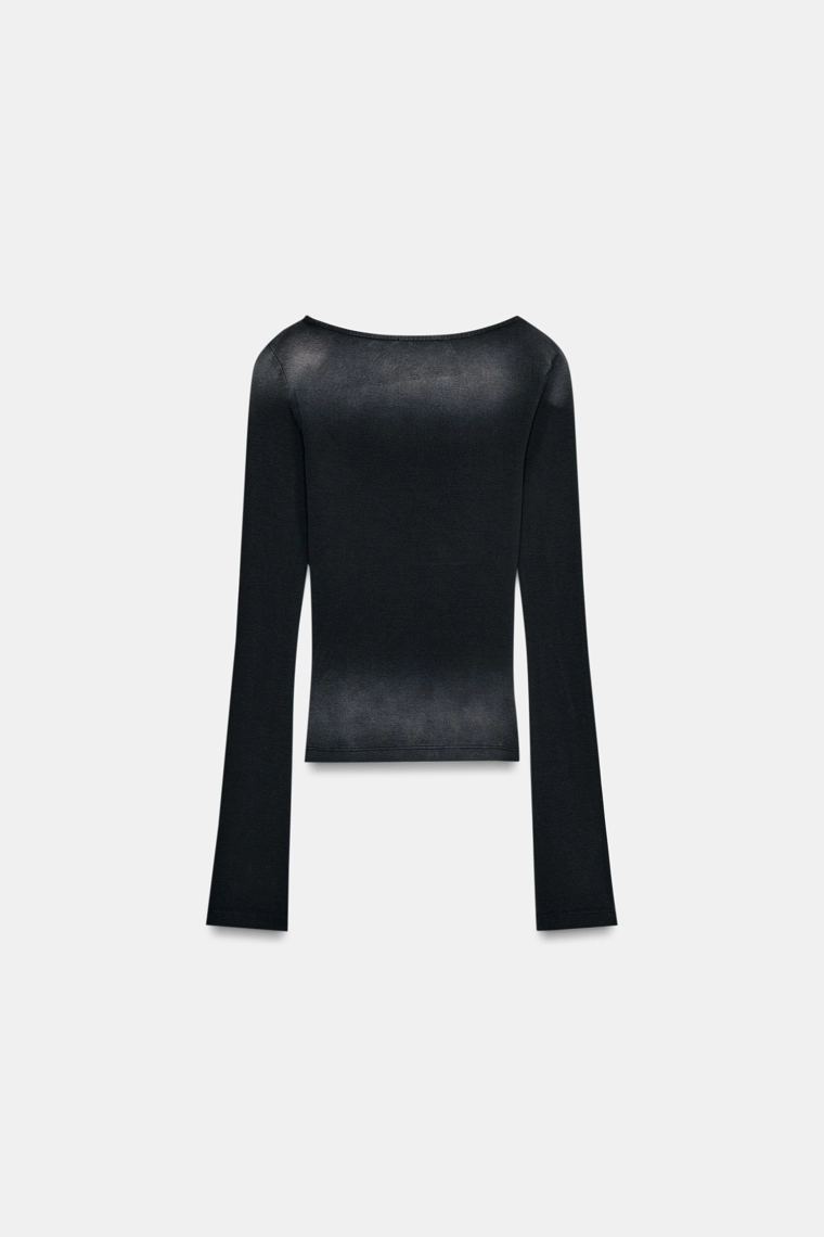 ТОП С ЭФФЕКТОМ ПОТЕРТОСТИ И ЗАКЛЕПКАМИ