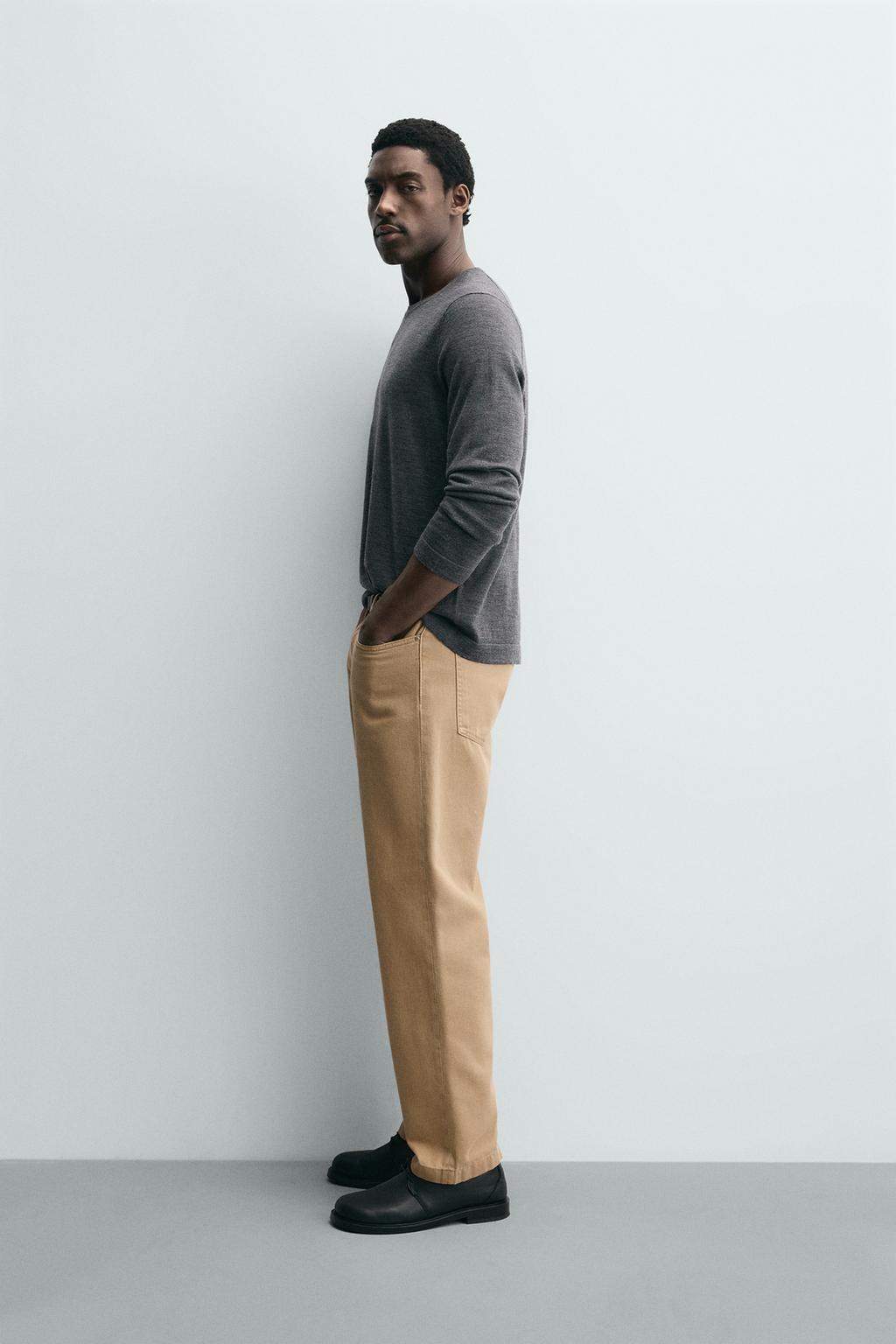 ДЖИНСЫ КЛАССИЧЕСКОГО КРОЯ С ЭФФЕКТОМ ПОТЕРТОСТИ