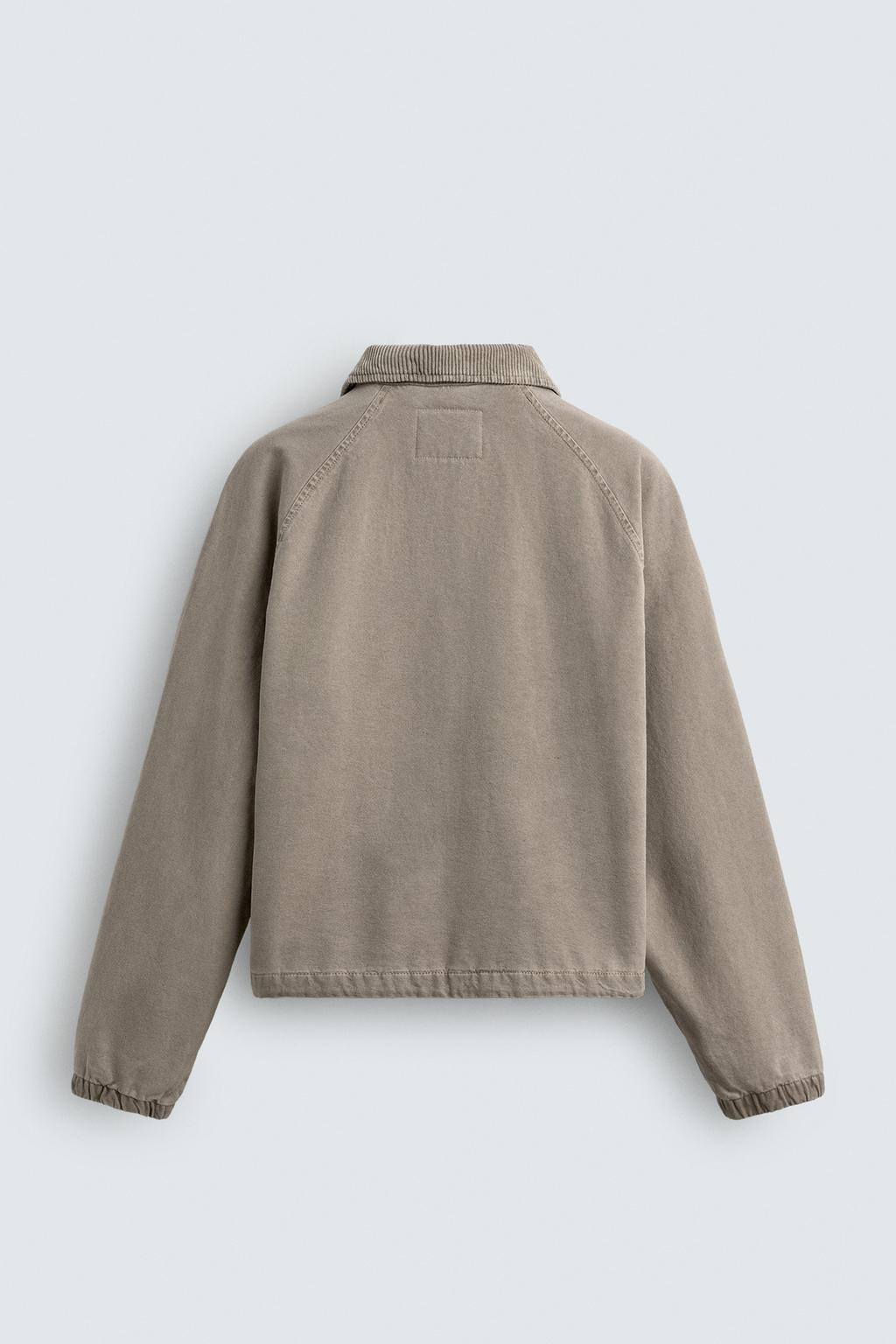 СТЕГАНАЯ КУРТКА С КОМБИНИРОВАННЫМ ВОРОТНИКОМ