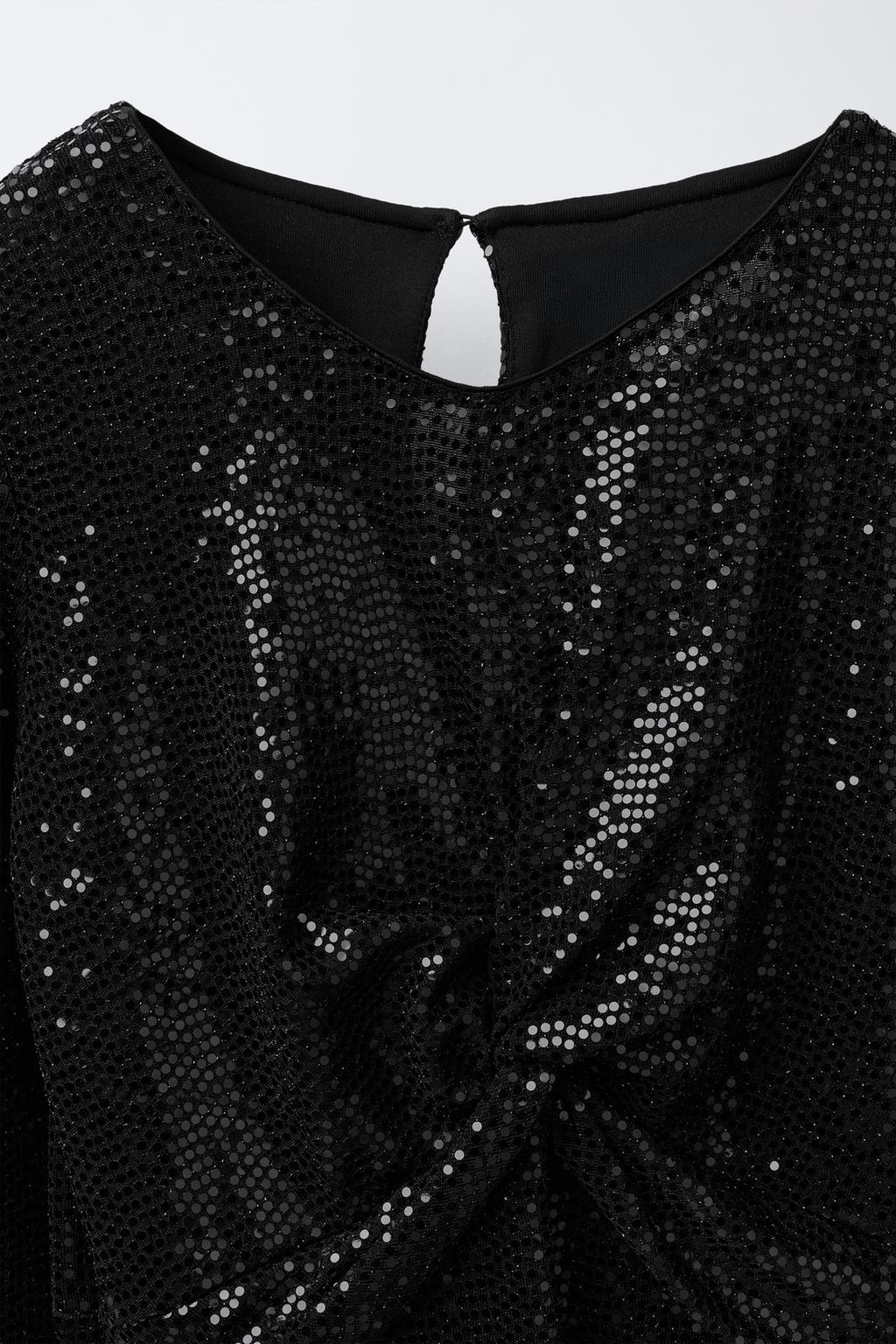 ПЛАТЬЕ С УЗЛОМ И БЛЕСКОМ