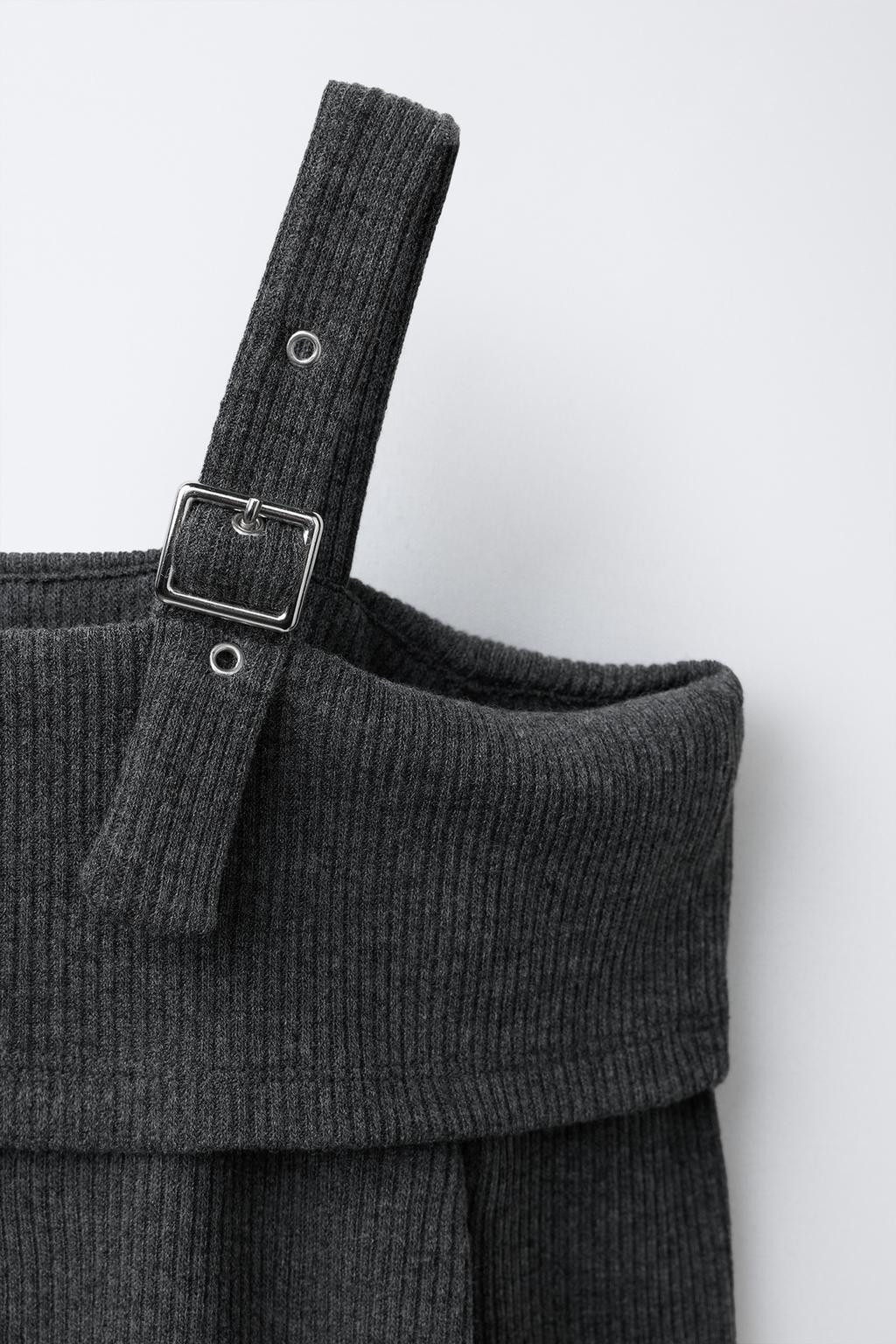 ФУТБОЛКА В РУБЧИК С ПРЯЖКАМИ