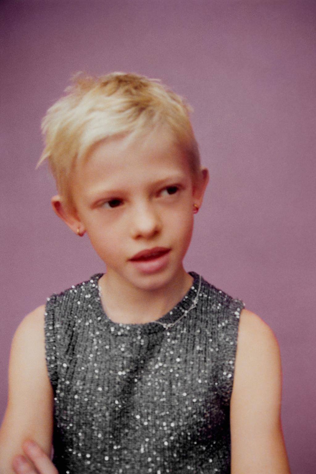 ВЯЗАНЫЙ ТОП С ПАЙЕТКАМИ