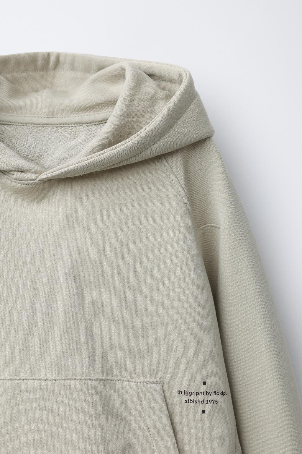 КОМБИНИРОВАННАЯ ХУДИ С КАПЮШОНОМ