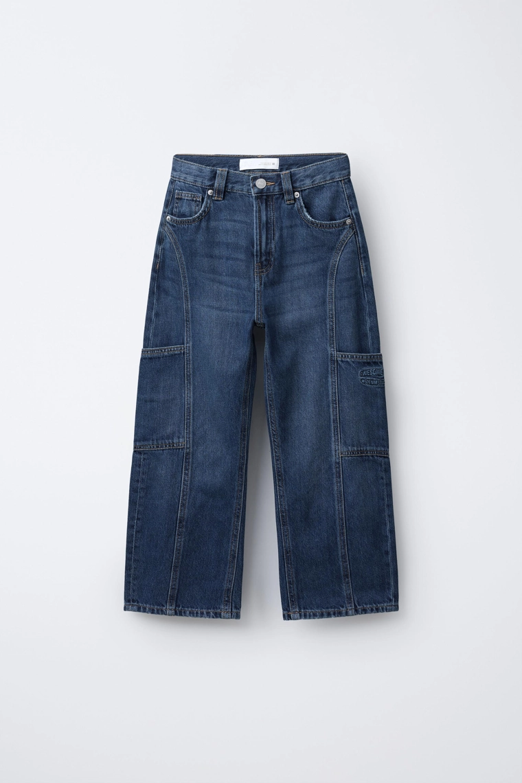 ДЖИНСЫ BARREL С КАРМАНАМИ И ВЫШИВКОЙ