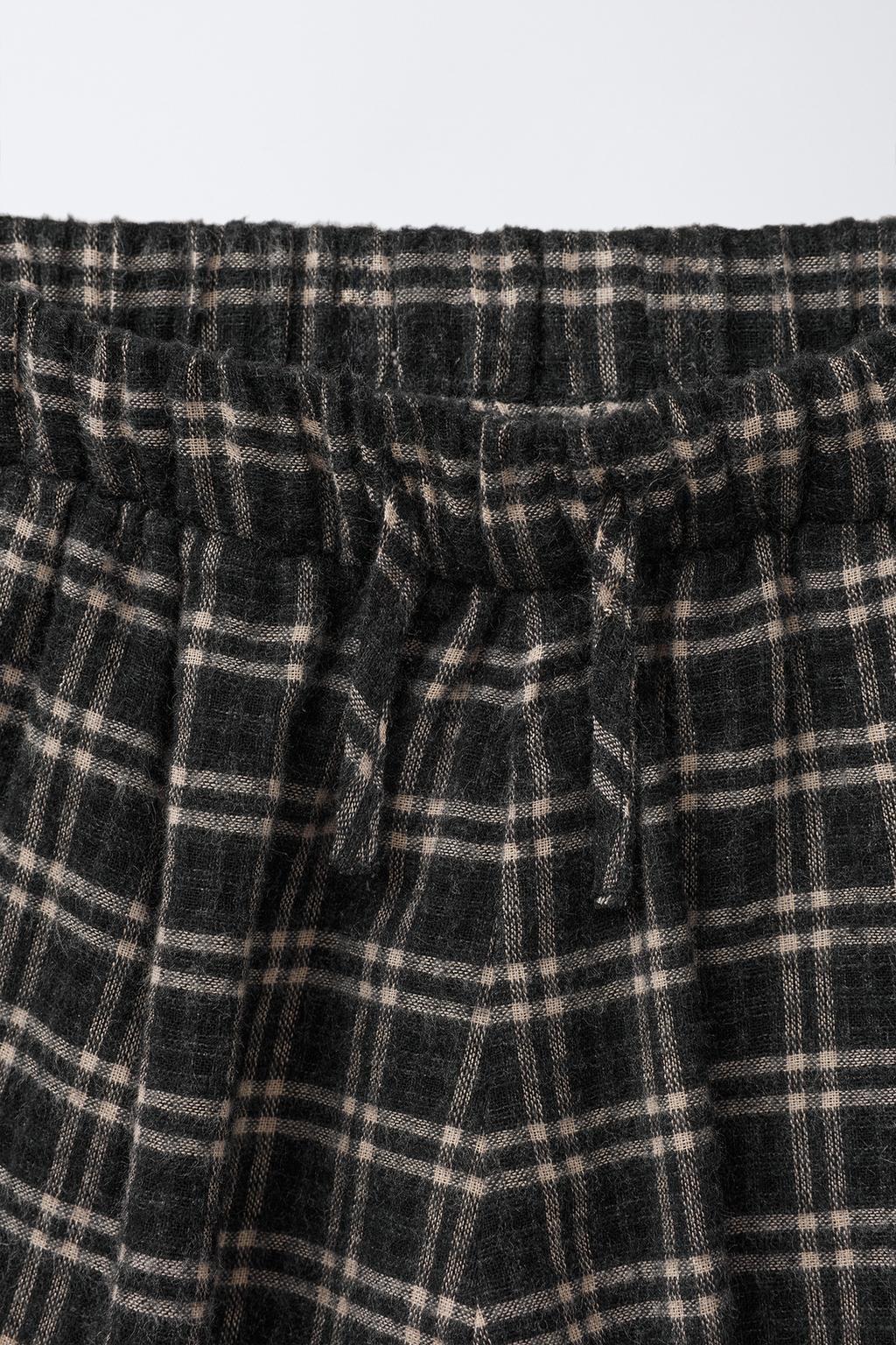 Штаны свободного кроя в клетку