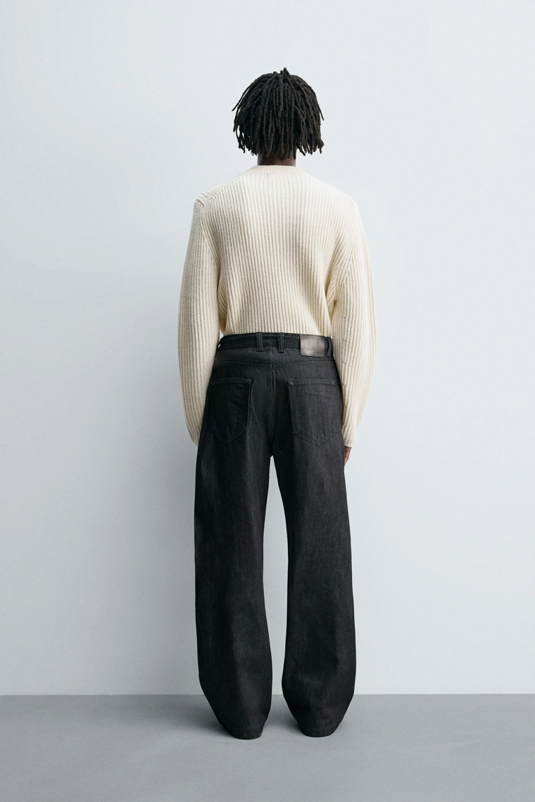 ДЖИНСЫ RELAXED FLARE FIT