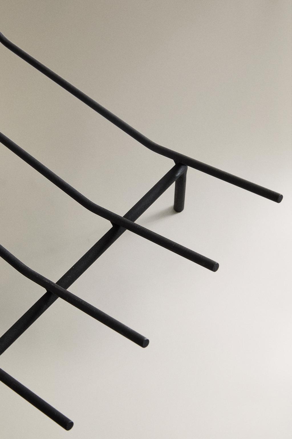 Кованая подставка для дров