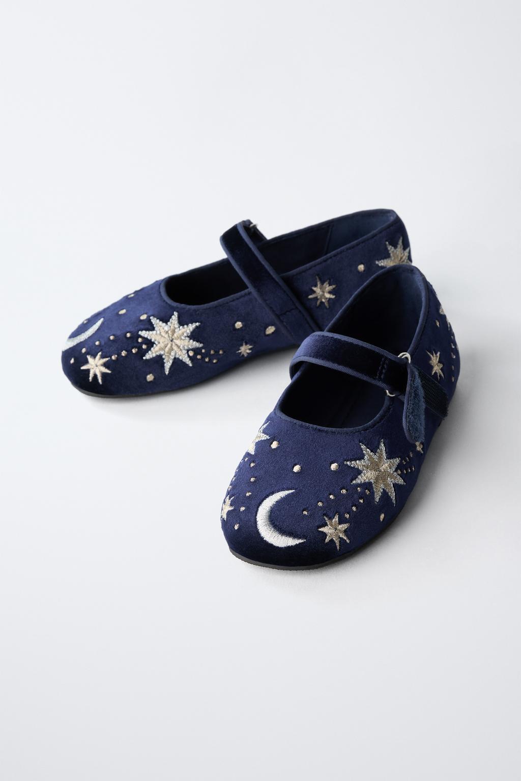 Вельветовые балетки с вышивкой