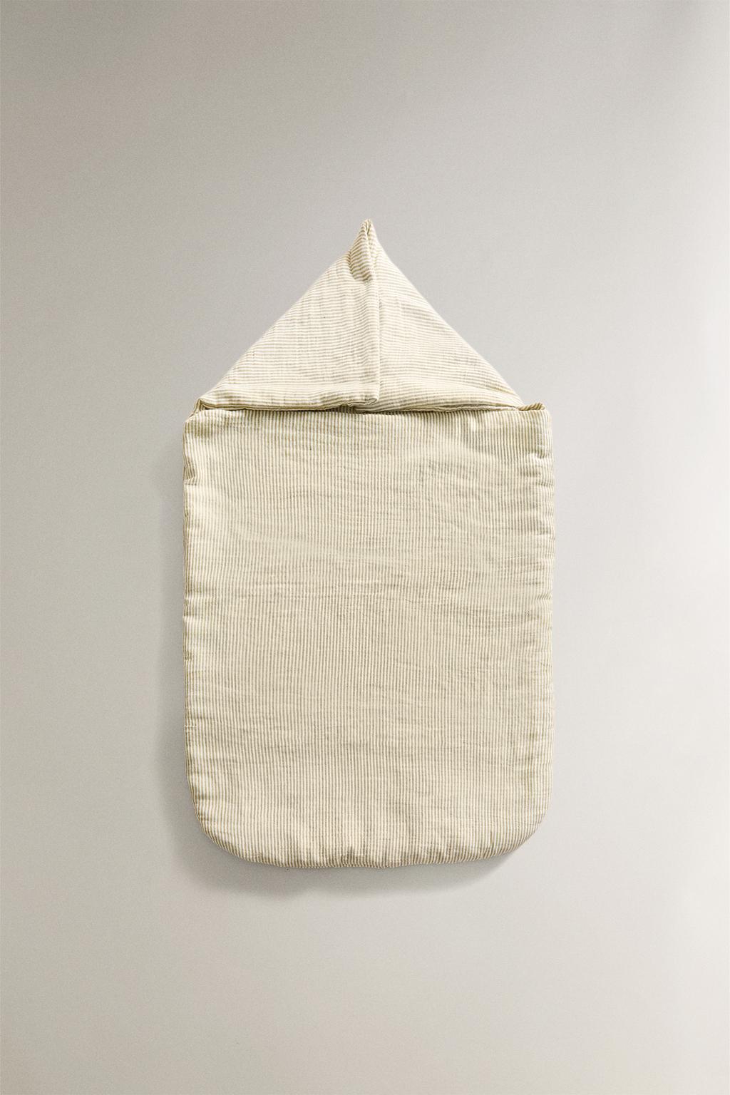 Пеленка для колыбели из муслина в полоску