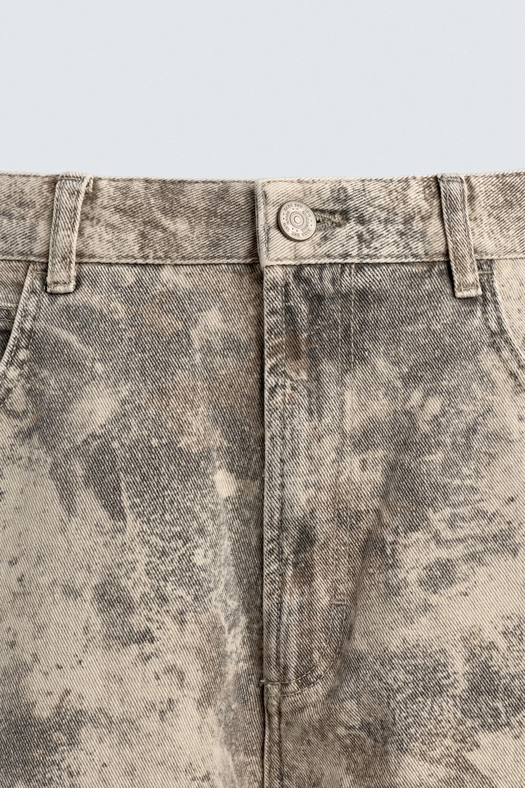 БРЮКИ BAGGY FIT С АБСТРАКТНЫМ ПРИНТОМ