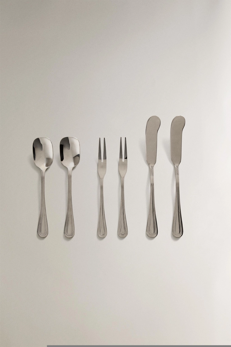 Набор столовых приборов для десертов из шести предметов цвета серебро