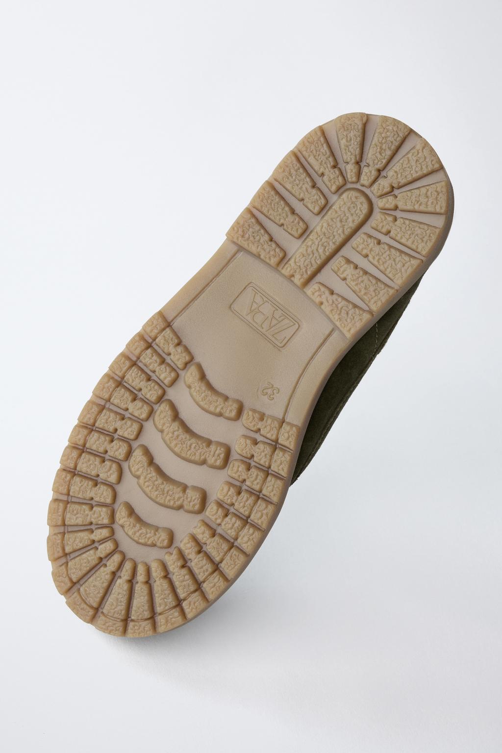 КОЖАНЫЕ ТОПСАЙДЕРЫ