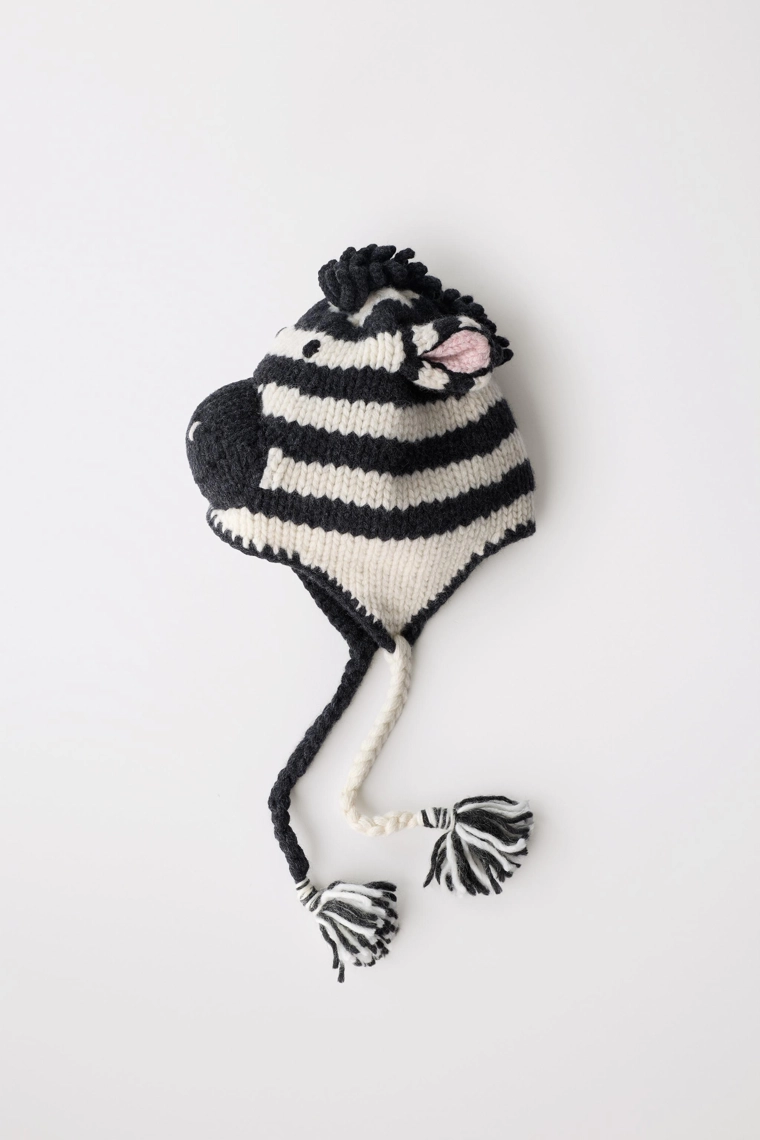 Шапка-бини из 100% шерсти в черно-белую полоску limited edition