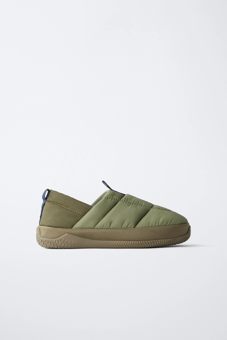 СТЕГАНЫЕ КРОССОВКИ