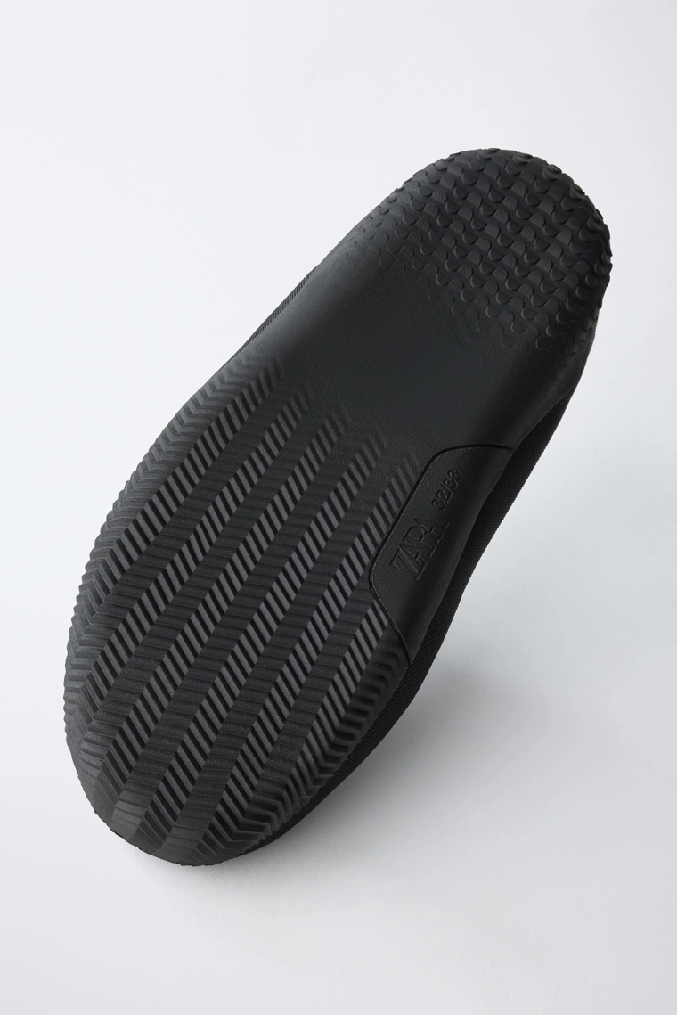 СТЕГАНЫЕ КРОССОВКИ