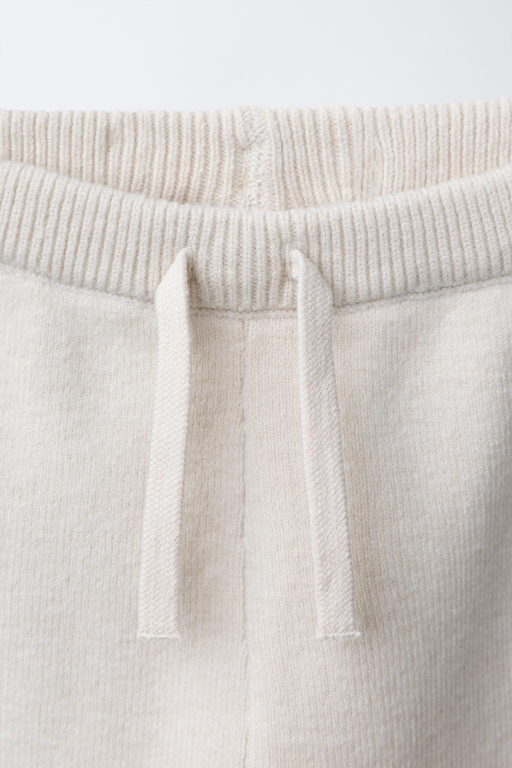 ТРИКОТАЖНЫЕ БРЮКИ-ДЖОГГЕРЫ