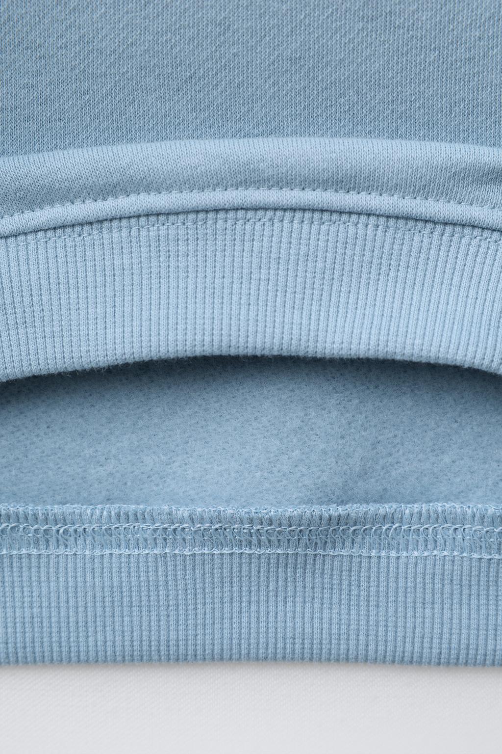 БАЗОВЫЙ КОМПЛЕКТ ИЗ ТОЛСТОВКИ И БРЮК-ДЖОГГЕРОВ