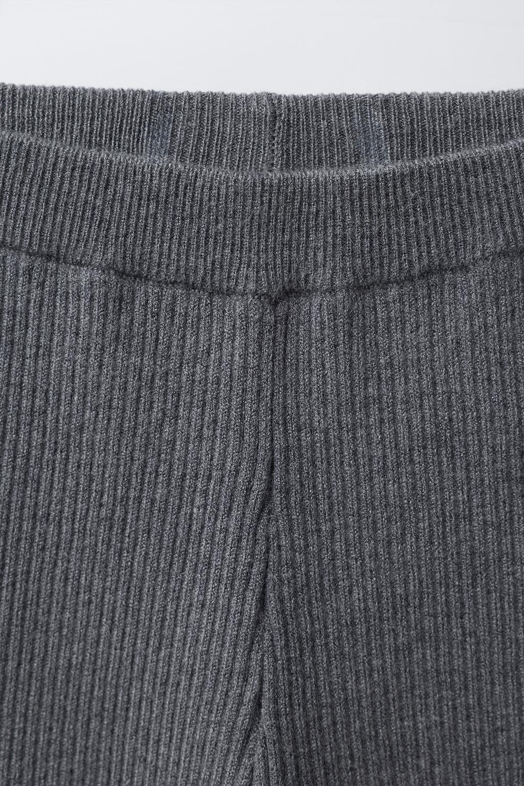 ТРИКОТАЖНЫЕ БРЮКИ С ВОЛАНАМИ