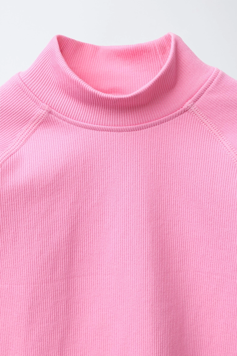 ТЕРМОФУТБОЛКА В РУБЧИК С РЕЛЬЕФНОЙ НАДПИСЬЮ